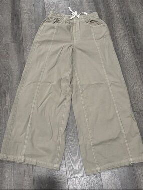 Wide Leg Drawstring Pants - Beige/green